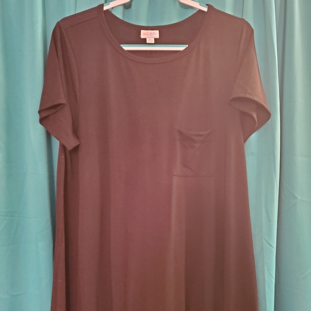 Lularoe XL Carly solid black!